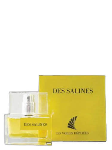 Des Salins Les Voiles Depliees