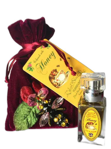 Honey Velvet & Sweet Pea’s Purrfumery by Velvet & Sweet Pea’s Purrfumery
