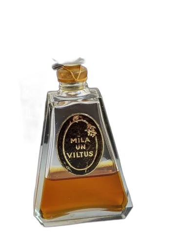 Mīla Un Viltus (коварство И Любовь) Dzintars by Dzintars