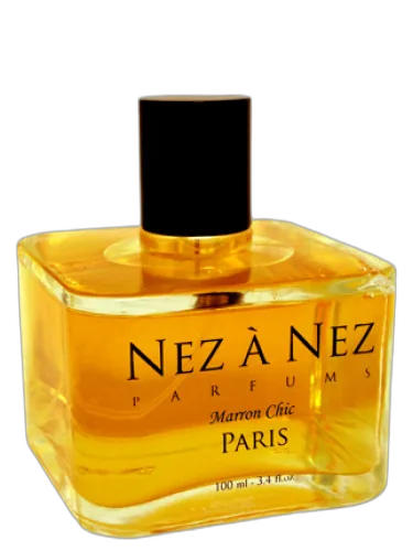 Marron Chic Nez A Nez
