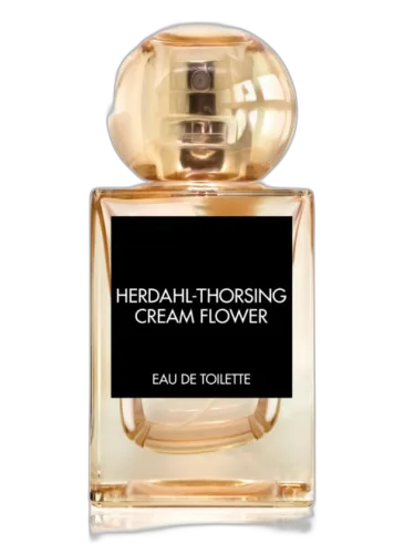 Cream Flower Herdahl-thorsing by Herdahl-Thorsing